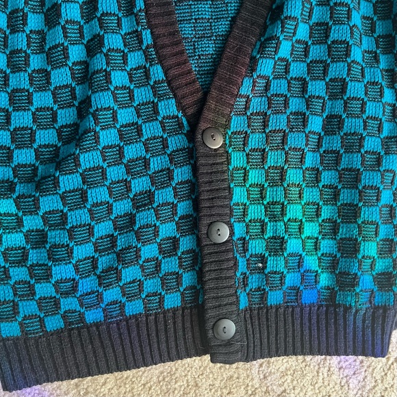 *SOLD* Blue Patterned Cardigan - Picture 3 of 5